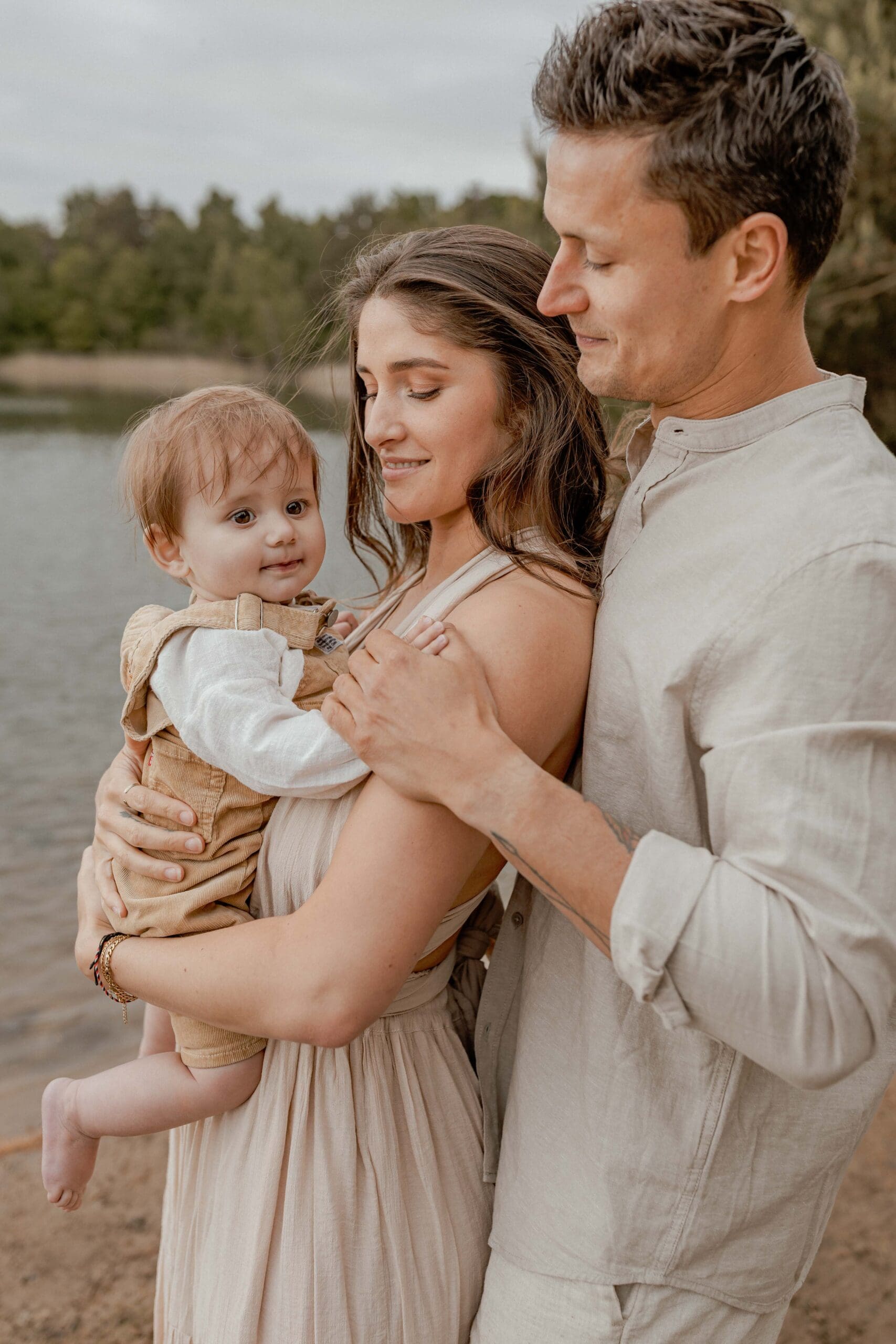 ongedwongen gezinshoot in Noordwijk. Wat trek je aan naar een fotoshoot?